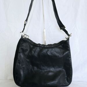 Elegant Black Leather Shoulder Bag
